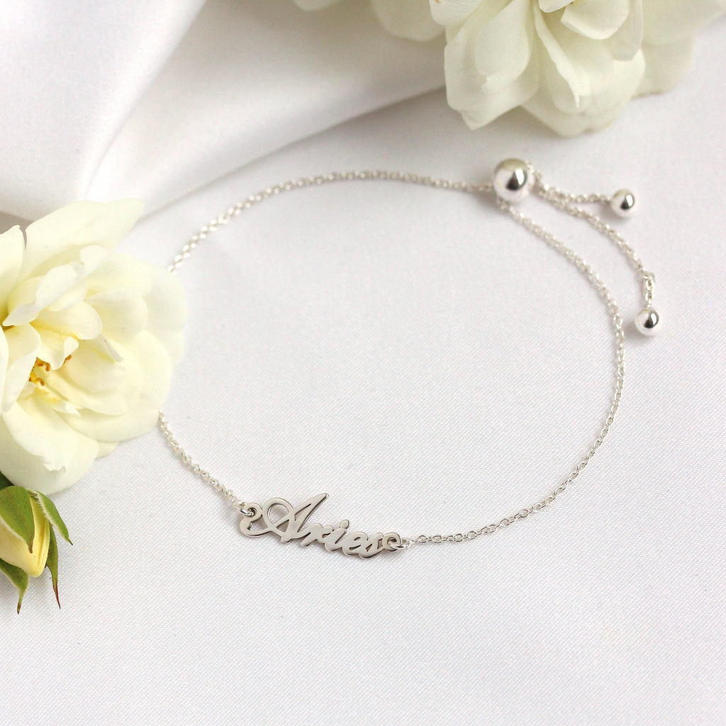 Verstellbares Sterlingsilber-Armband mit Widder-Namenszug