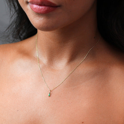 Halskette aus 9 Karat Gold mit Baguette-Smaragd-CZ, 16–20 Zoll