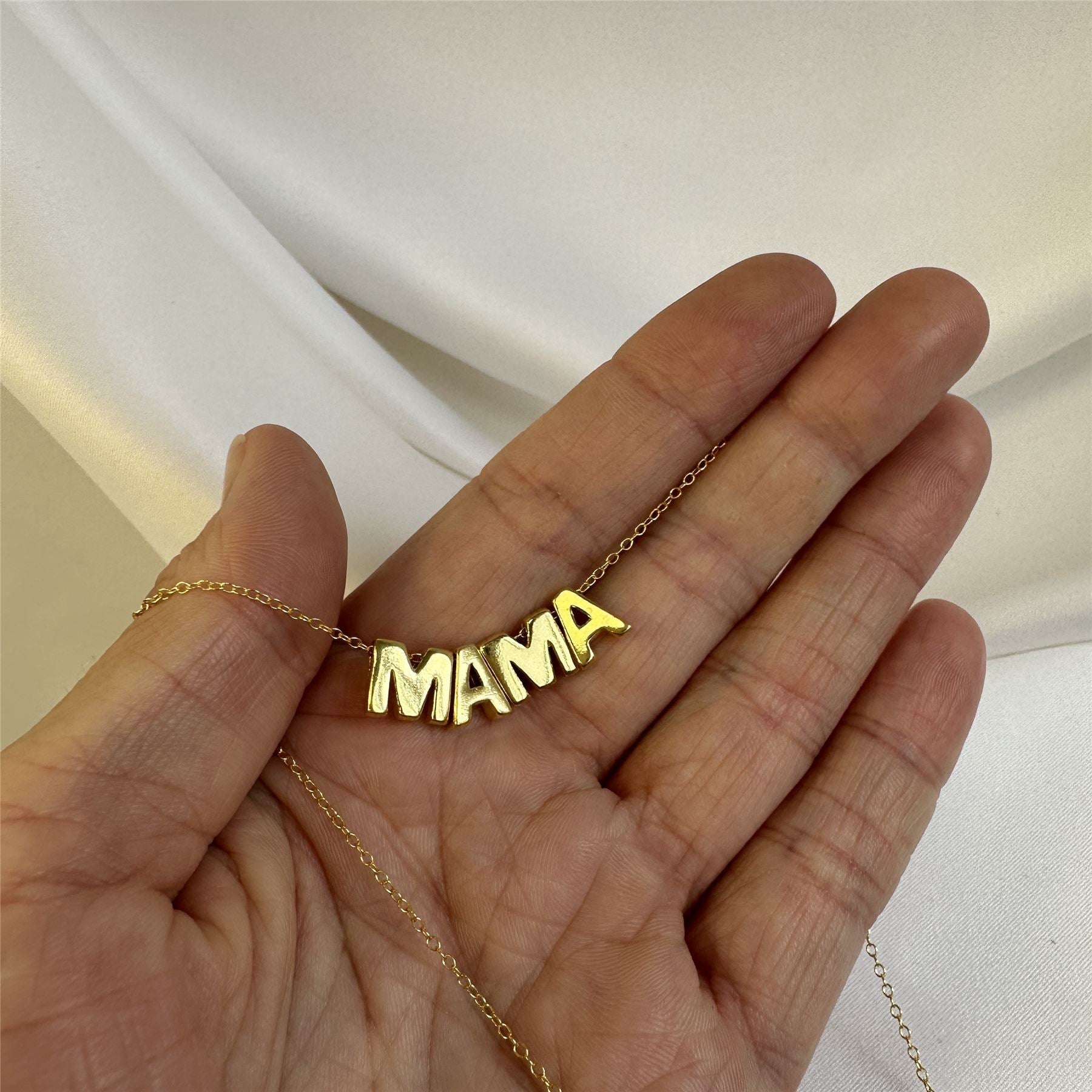 Vergoldete Sterlingsilber Mama-Fädelkette 18 Zoll