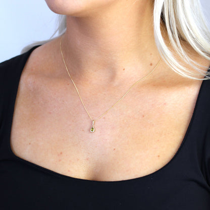 9 Karat Gold Peridot Edelstein August Geburtsstein Anhänger
