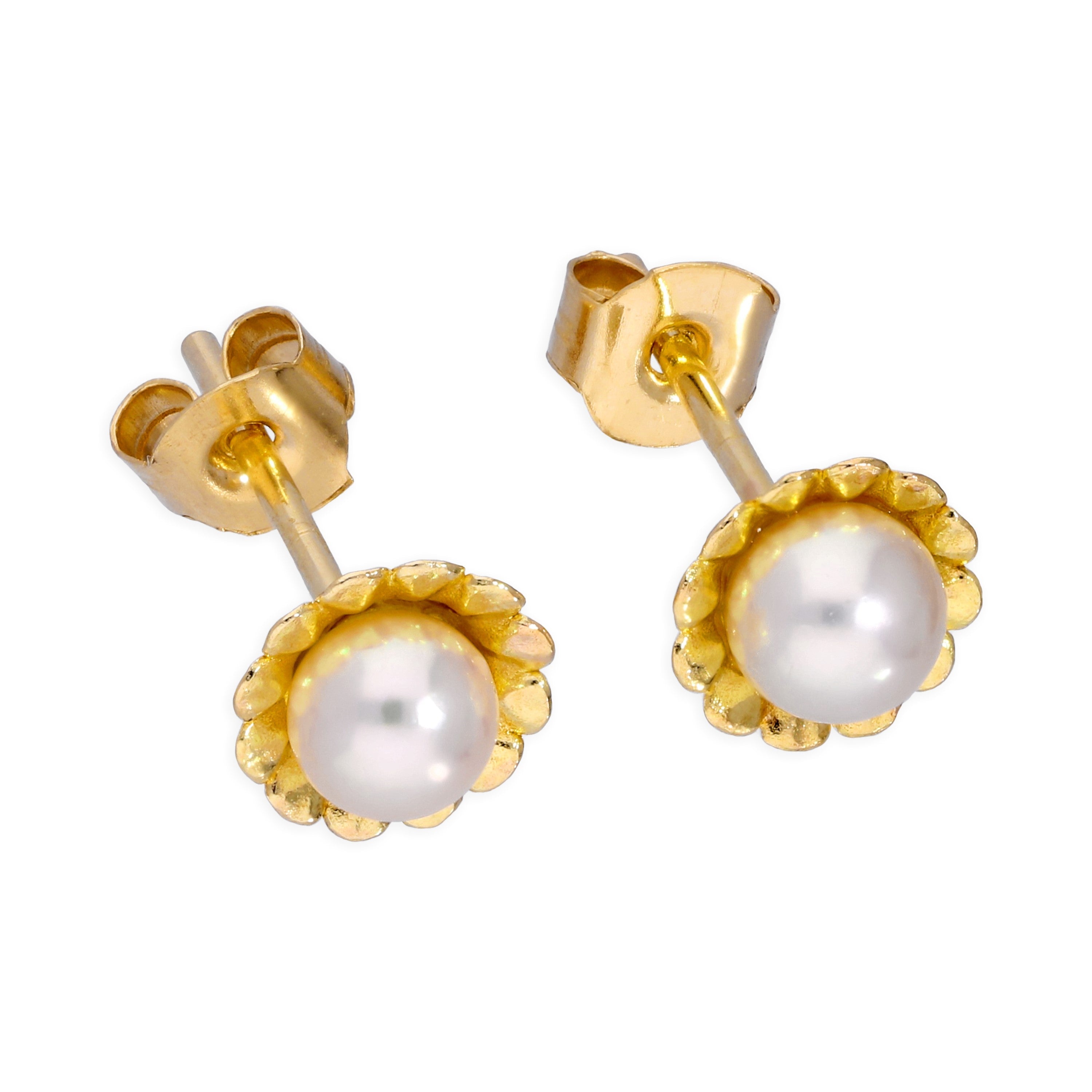 9 Karat Gold & 4 mm Zuchtperle Blume Ohrstecker