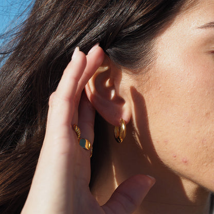 Klobige Creolen aus vergoldetem Sterlingsilber