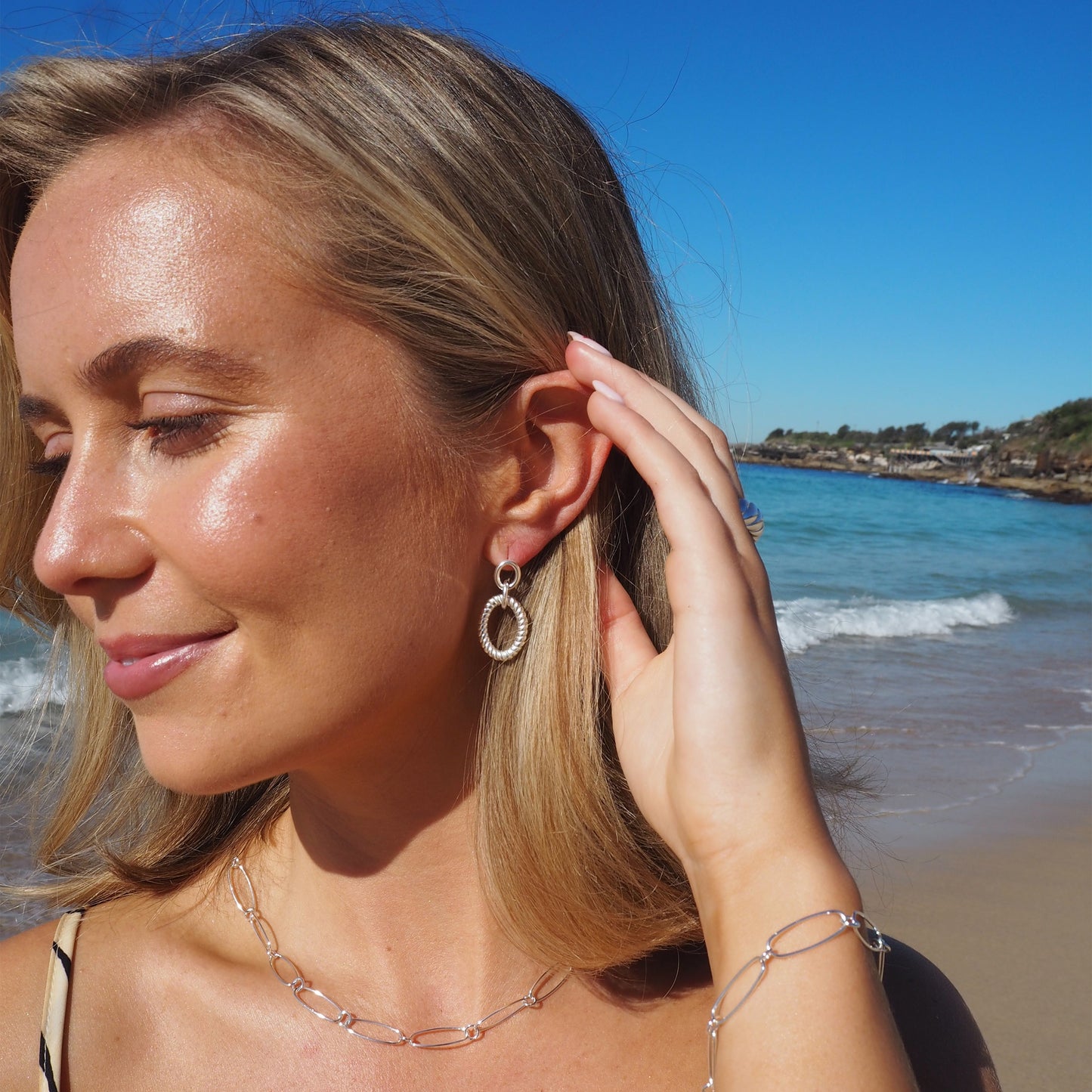 Doppelte ovale Twist-Seil-Ohrstecker aus Sterlingsilber