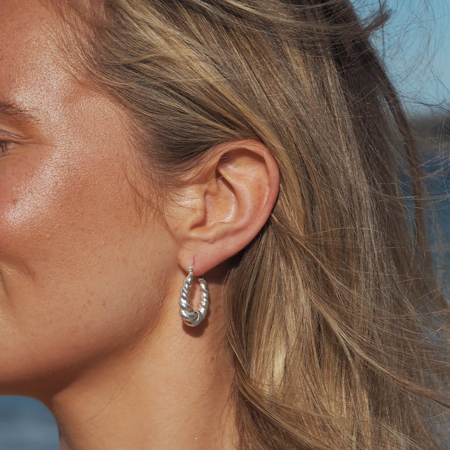 Ohrringe aus Sterlingsilber mit Twist-Seil-Creolen