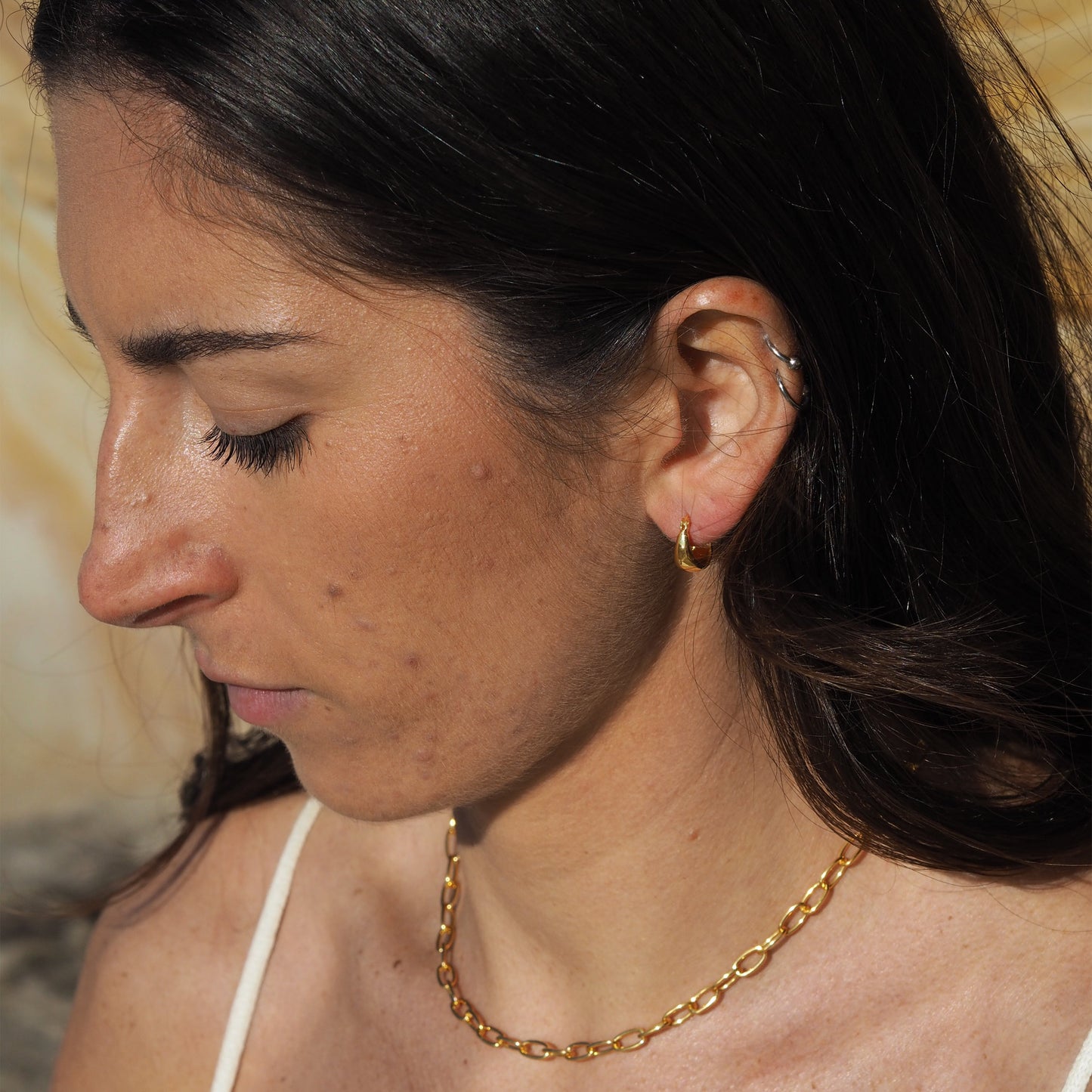 Kleine klobige Creolen aus vergoldetem Sterlingsilber