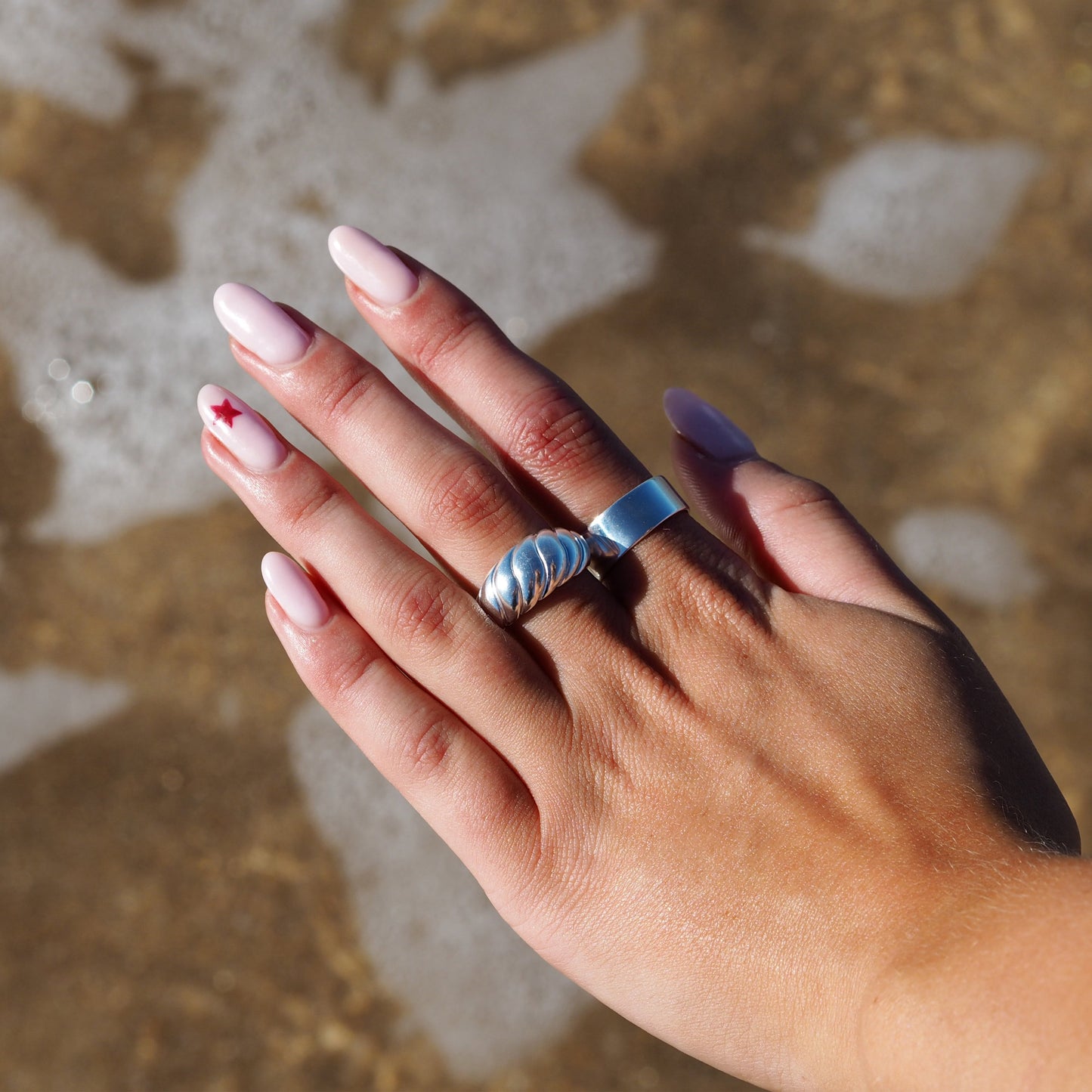 Verstellbarer schwerer Ring aus Sterlingsilber mit dicker, gedrehter Kordel