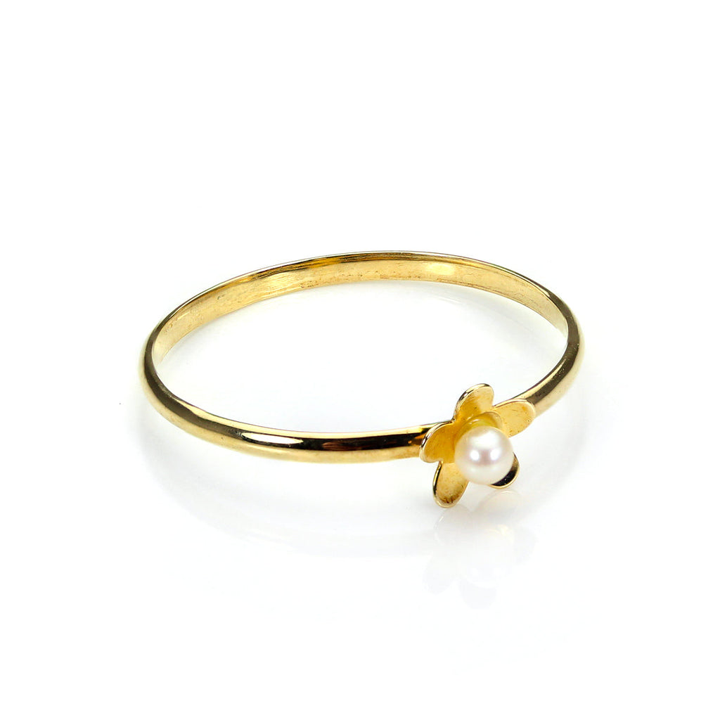 9 Karat Gold-Stapelring mit Süßwasserperle in Blumenform