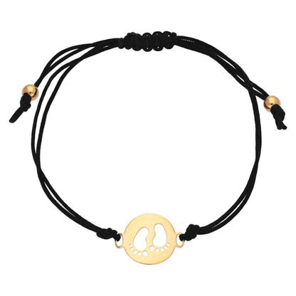 Verstellbares Armband aus 9ct Gold mit Babyfüßen und farbiger Kordel