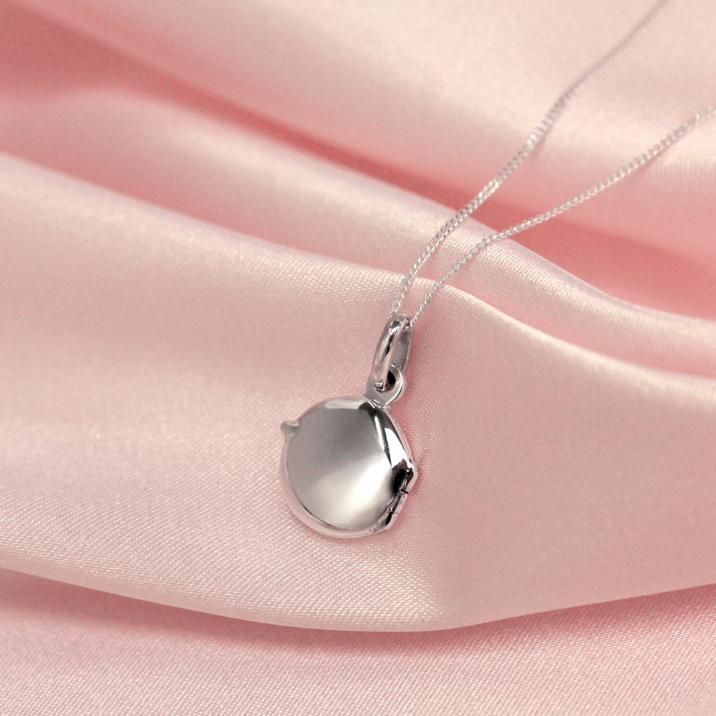 Kleines gravierbares rundes Medaillon aus Sterlingsilber mit Kette 16–22 Zoll