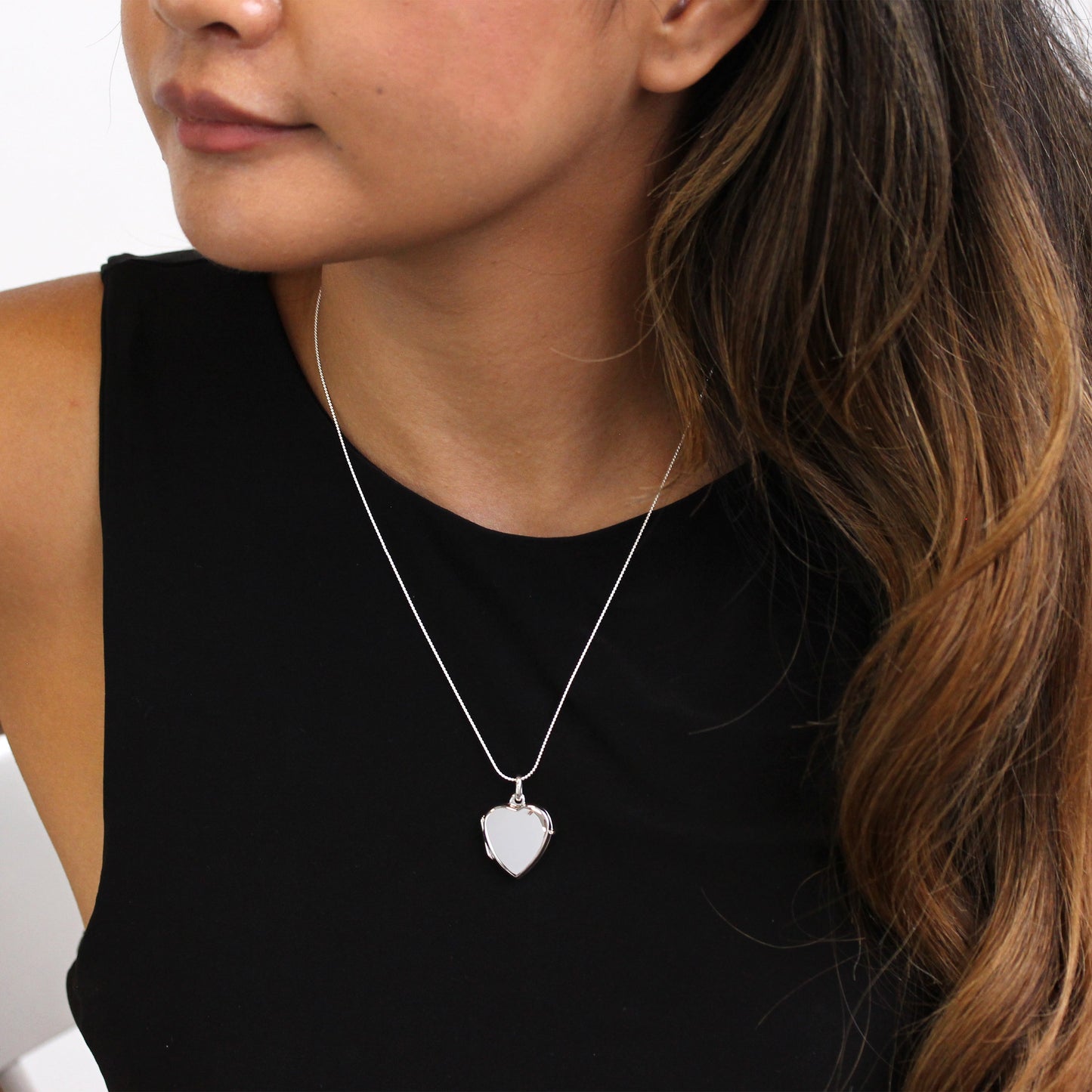 Gravierbares Herzmedaillon aus Sterlingsilber an einer Kette, 16–22 Zoll