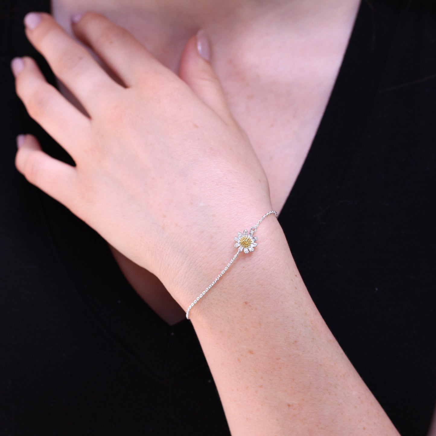 Sterlingsilber & Vergoldet Gänseblümchen Armband 18cm