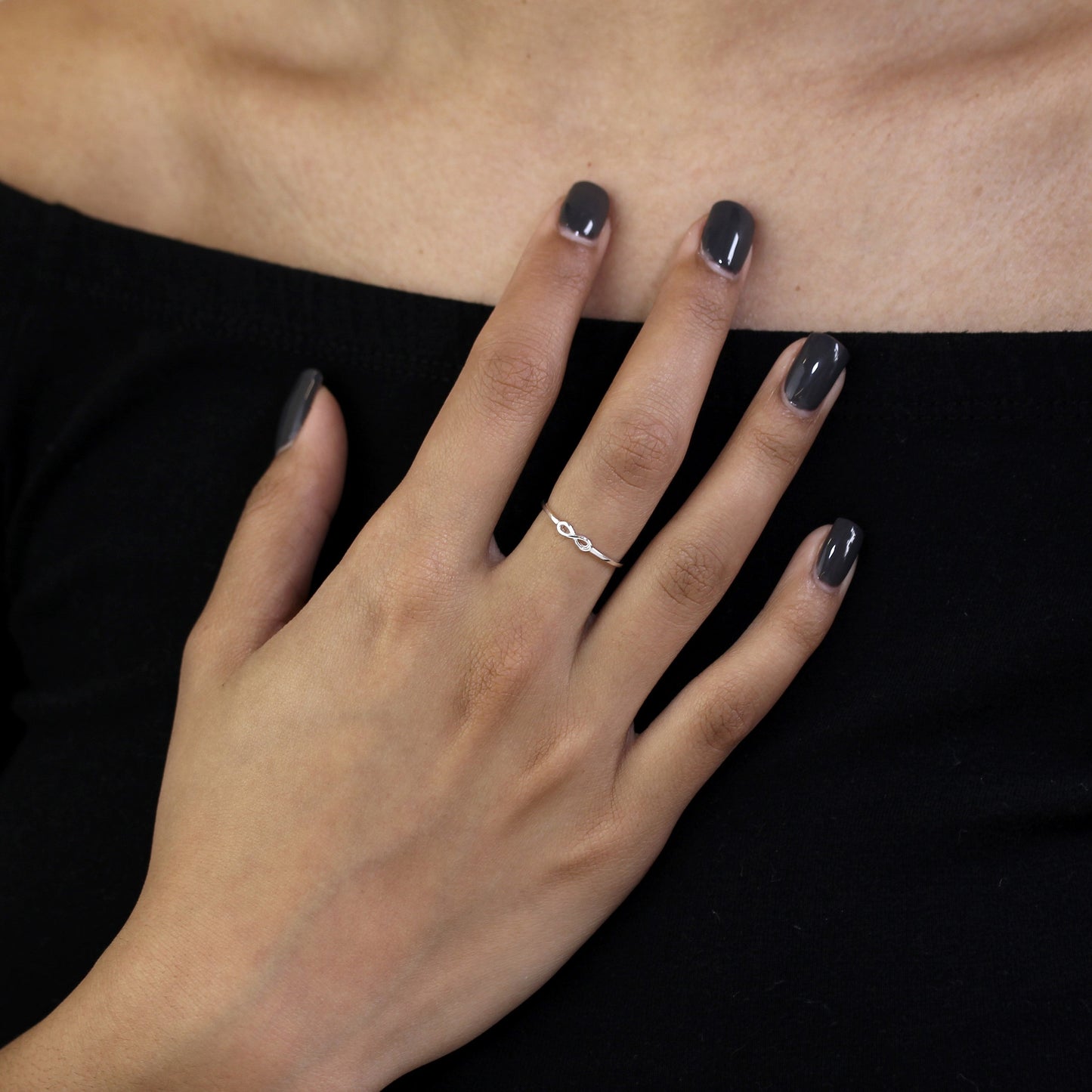 Sterlingsilber-Stapelring mit 1 mm breiter Endlosschleife – Größe I – W