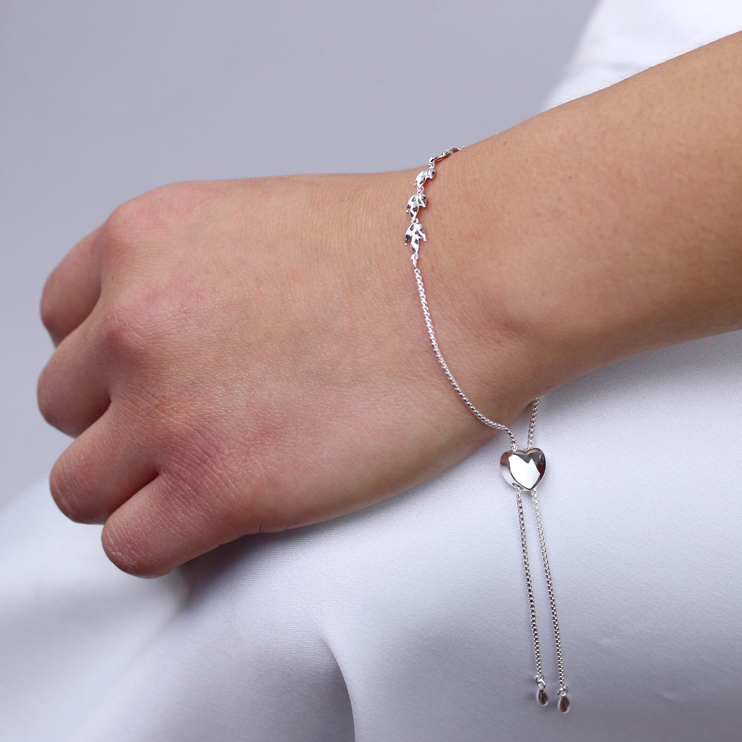 Sterling Silver Adjustable Leaves Bracelet w Heart Bead
