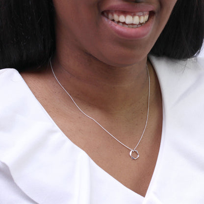 Sterling Silber polierter Pentagon-Schliff-Ring-Perlen-Anhänger-Halskette 16-22 Zoll