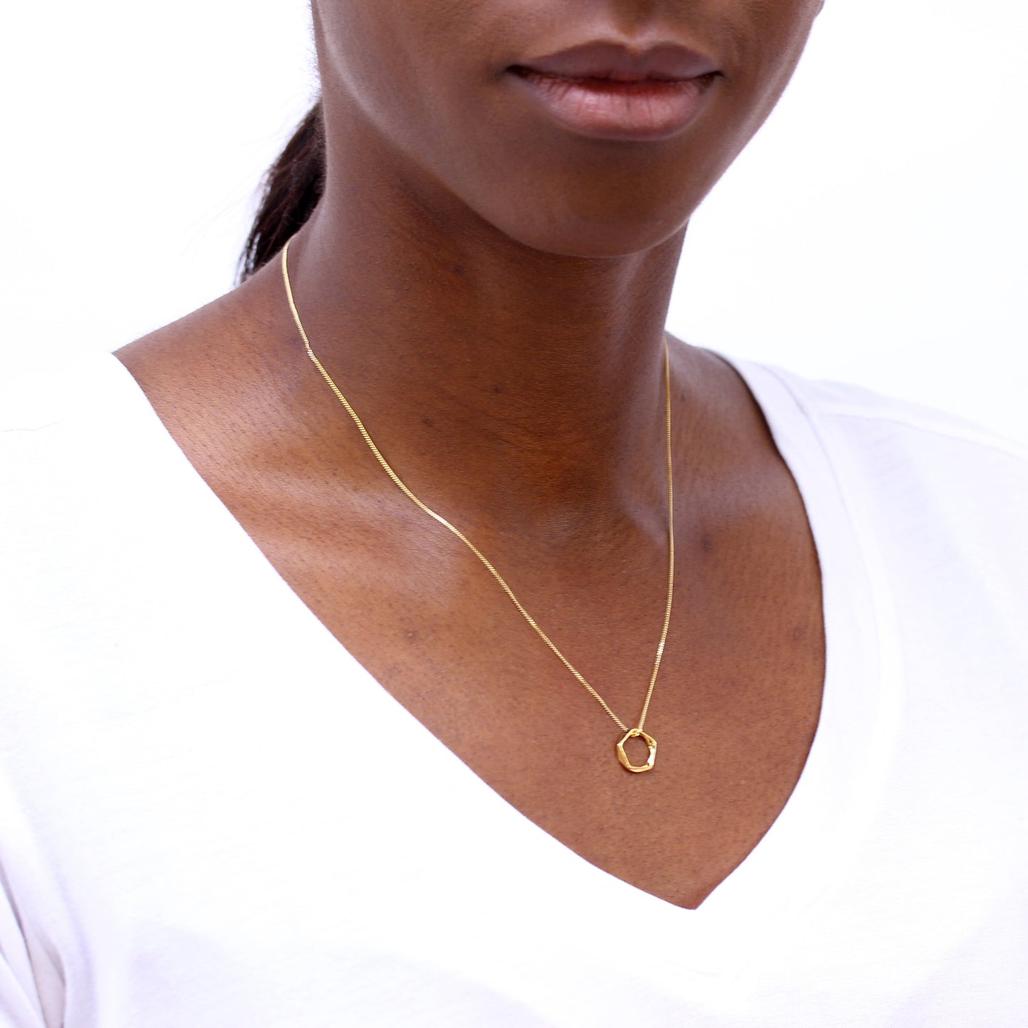 Vergoldete Halskette aus Sterlingsilber mit fünfeckigem Anhänger, 40–56 cm