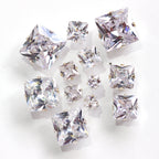 Quadratische CZ-Ohrstecker aus Sterlingsilber