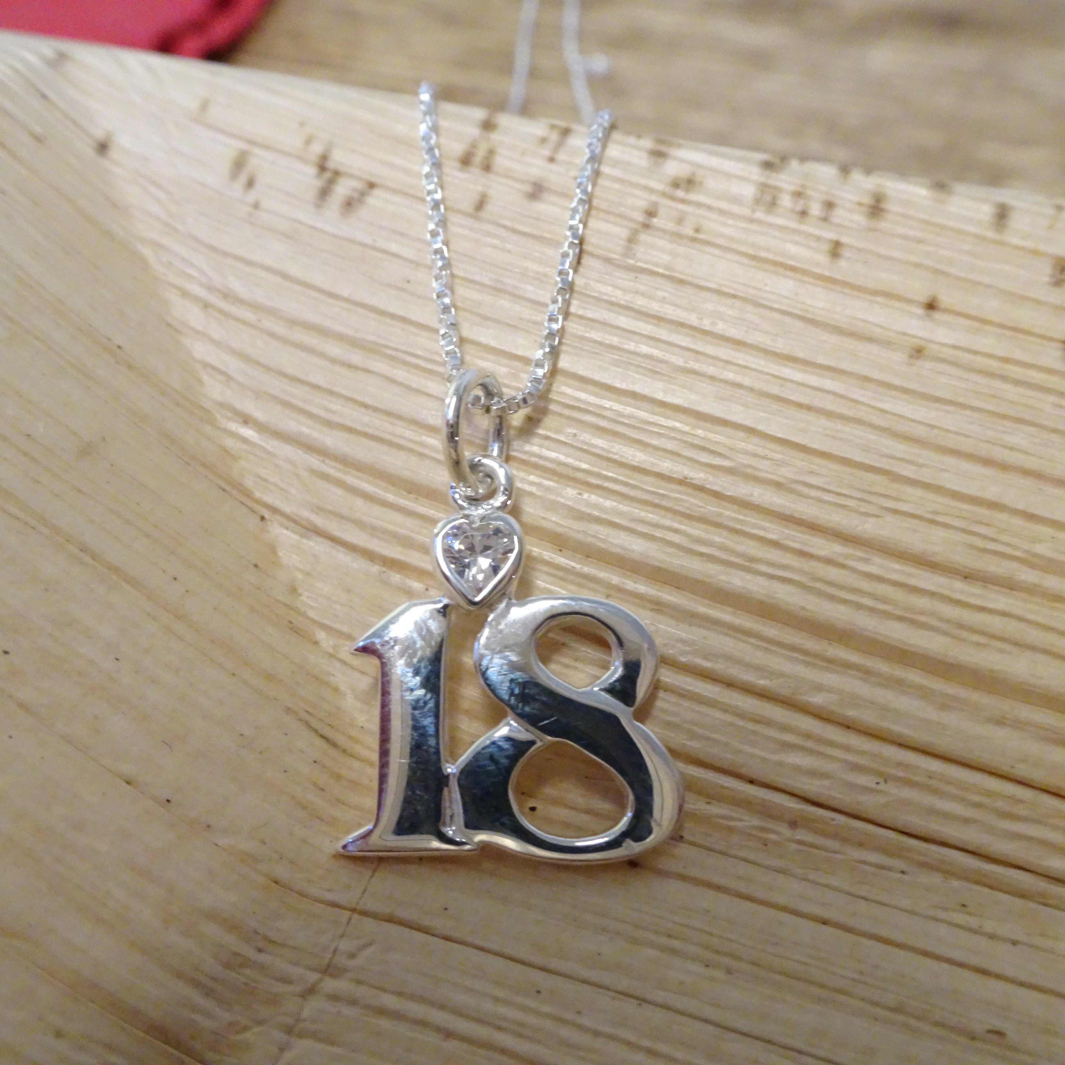 Sterlingsilber 18 Anhänger mit klarem CZ-Kristallherz an Kette 16–24 Zoll