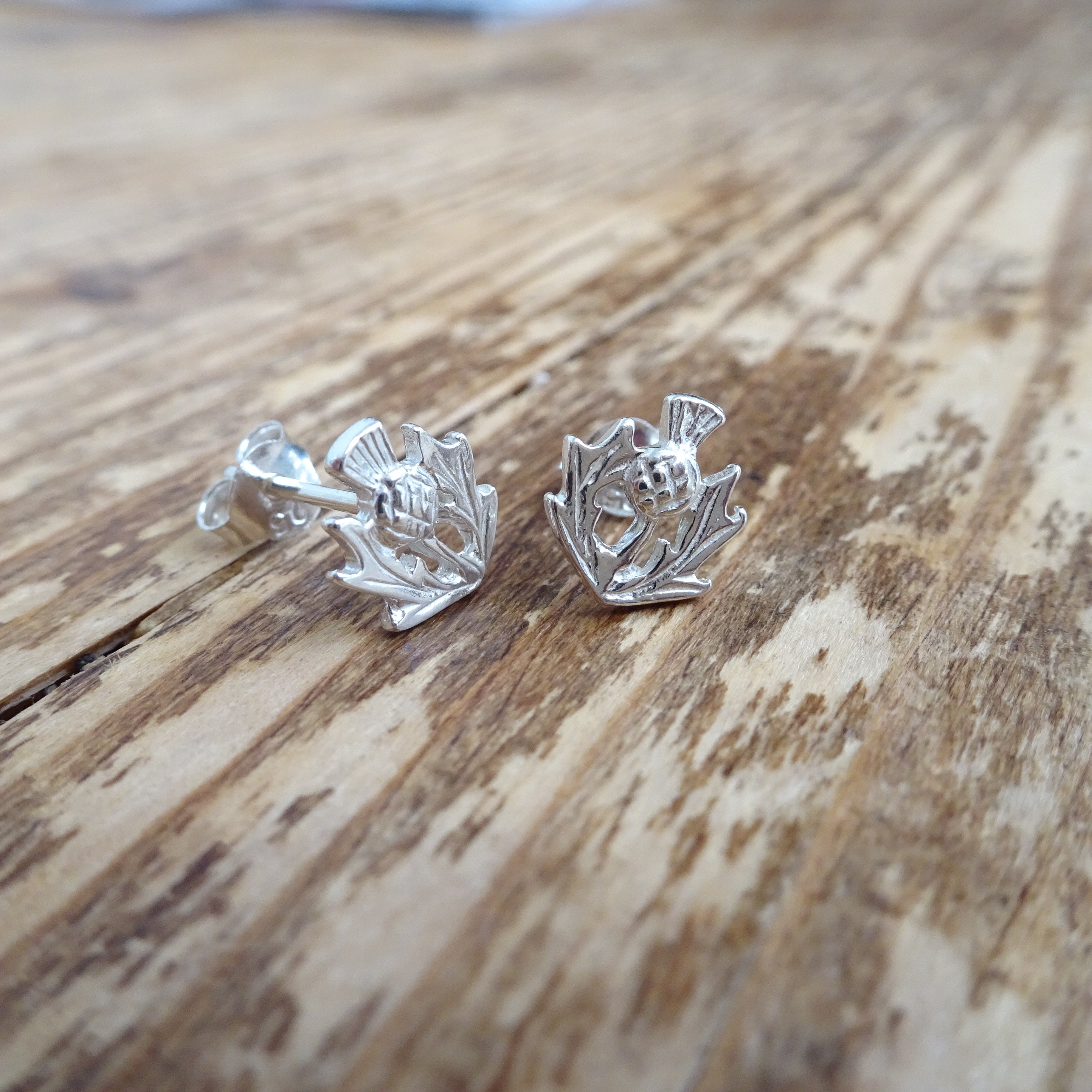 Sterlingsilber Klein Distel Ohrstecker