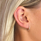 Diamantierte Schlafcreolen aus Sterlingsilber, 12 mm