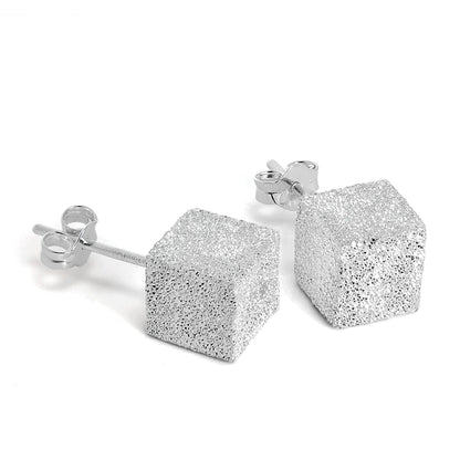 Sterling Silber Würfel-Ohrstecker, mattiert, 5 mm - 7 mm