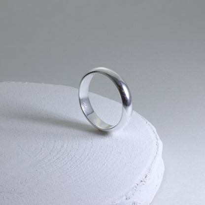 Sterling-Silber-Ehering in D-Form, 4 mm Größe I – Z+6