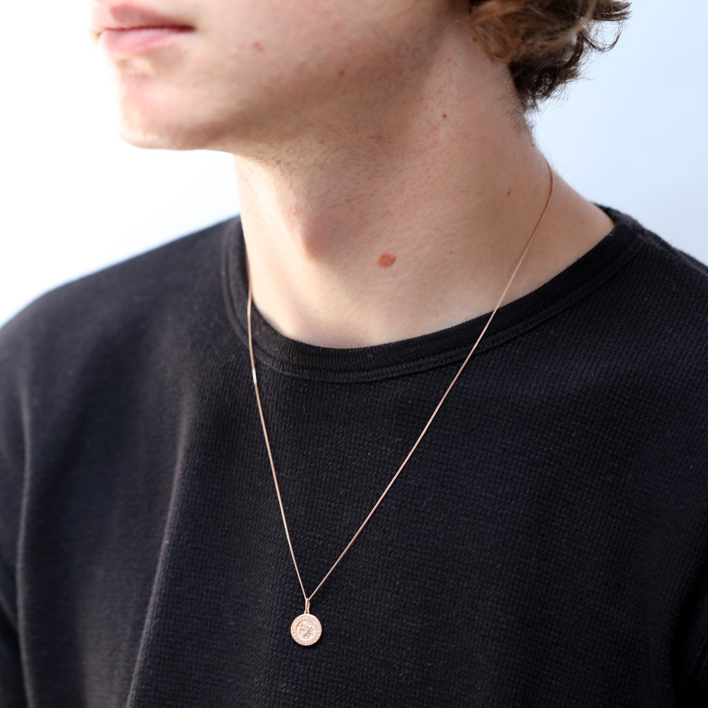 Roségoldplattierte Saint-Christopher-Medaille aus Sterlingsilber an einer Kette, 14–32 Zoll