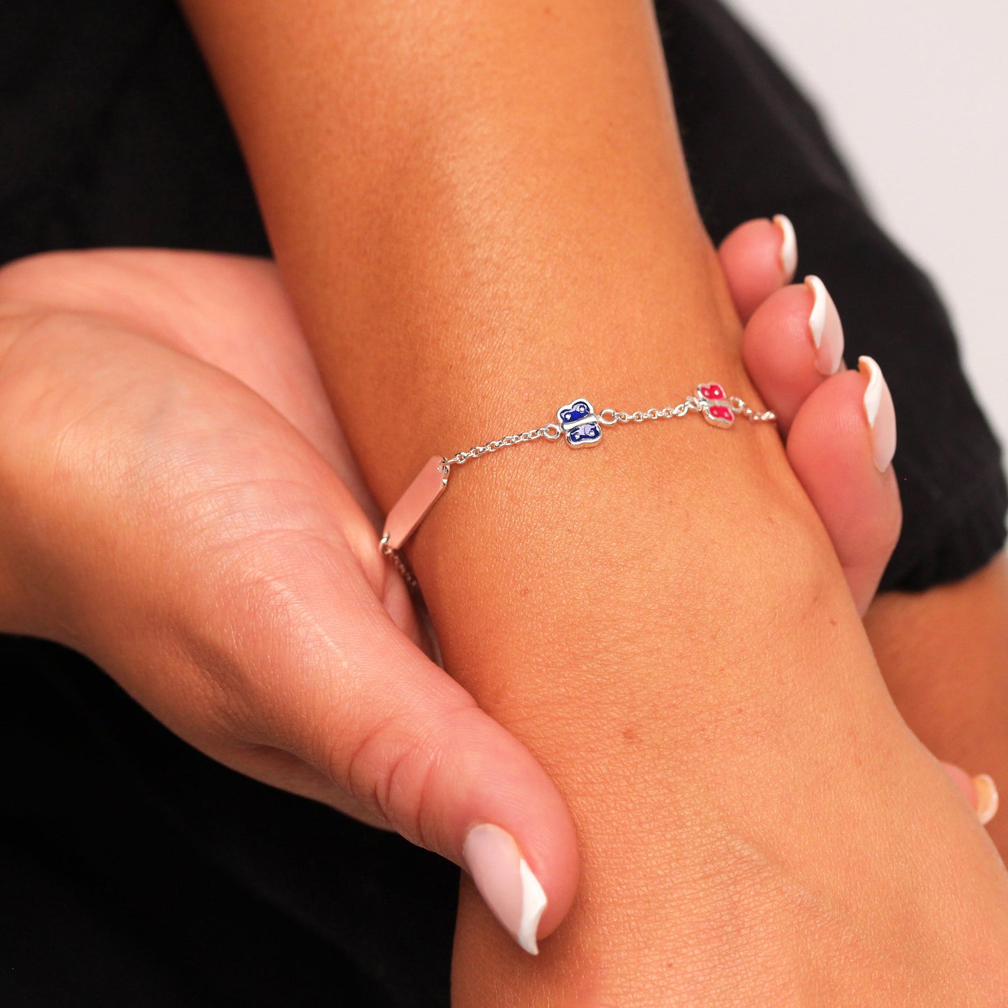 Sterlingsilber & Farbig Emaille Schmetterlinge Damen Namensschild Armband 18cm