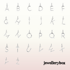 Sterlingsilber Halskette mit drei Diamanten und Initialen
