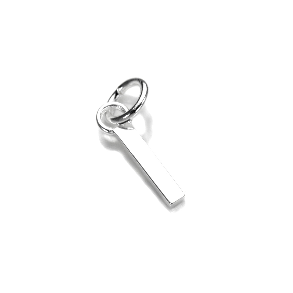 Anhänger aus Sterlingsilber mit Buchstaben
