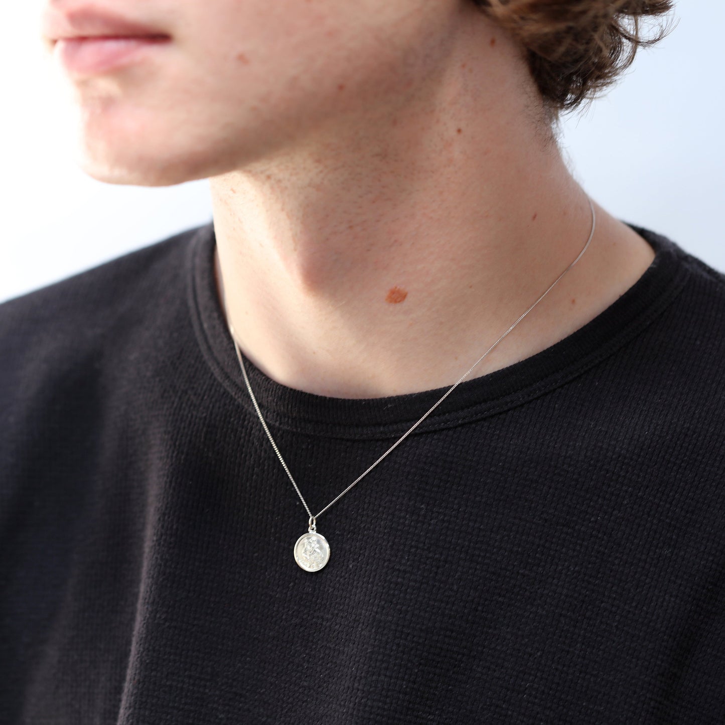 Personalisierte 9 Karat Weißgold St. Christopher Halskette