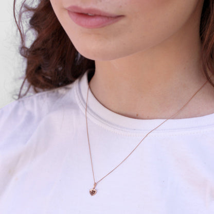 9 Karat Roségold gehämmerte Herz-Anhänger-Halskette