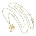 Halskette aus 9 Karat Gold mit Anhänger Buchstabe M in verzierter Kalligrafie-Schrift, 40 - 50 cm