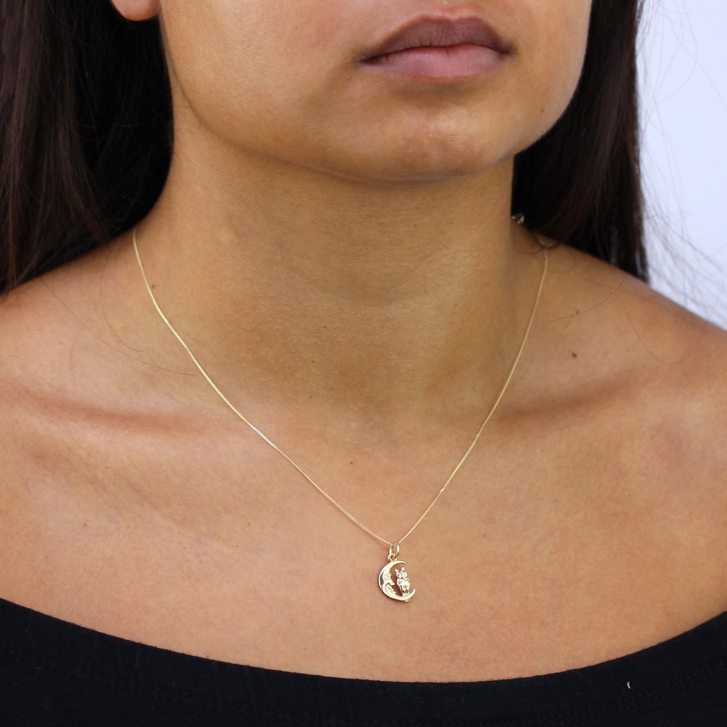 9 Karat Gold Eule auf Mond Sitzend Halskette - 45,5cm Kette