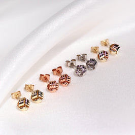 5 mm Knoten-Ohrstecker aus 9 Karat Gelbgold