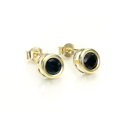 5-mm-Ohrstecker mit Edelstein und Kristall aus 9 Karat Gelbgold