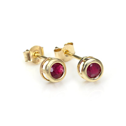 4 mm Ohrstecker mit Edelstein und Kristall aus 9 Karat Gelbgold