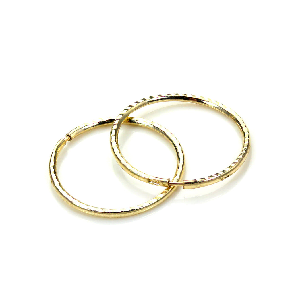 Diamantierte Creolen aus 9 Karat Gelbgold, 13 mm