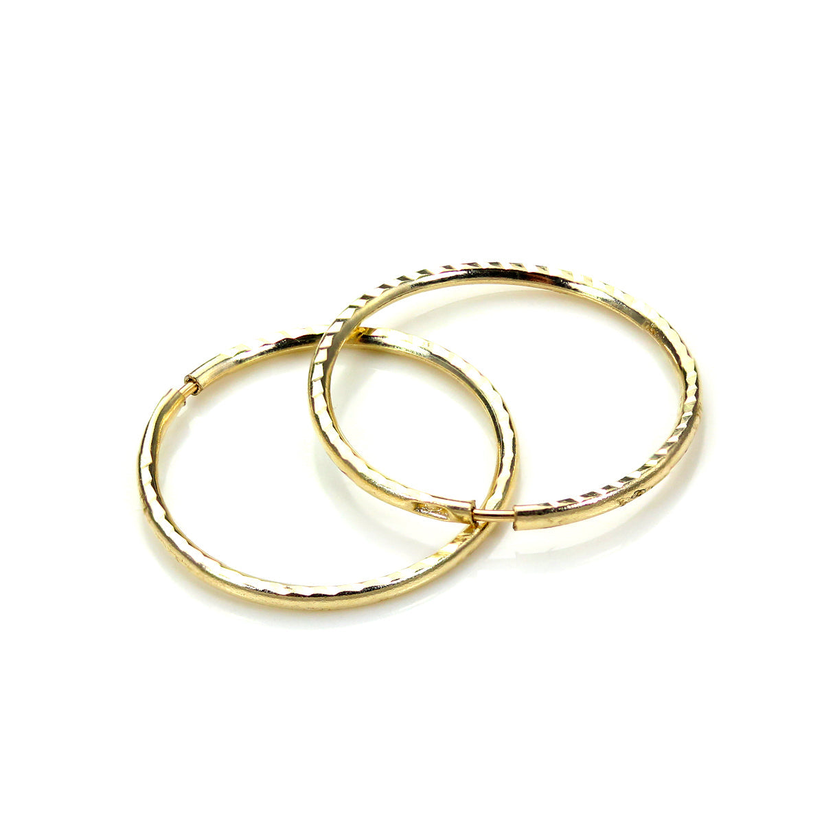 9 Karat Gelbgold 13 mm Diamantschliff Creolen Ohrringe