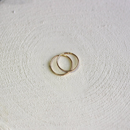 9 Karat Gold Leicht Einfach 10mm Schläfer Creolen Ohrringe