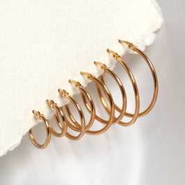 9 Karat Gold Snap Down Hoop Sleeper Ohrringe - 10 mm - 24 mm