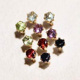 9 Karat Gold & 3 mm runde Edelstein-Ohrstecker
