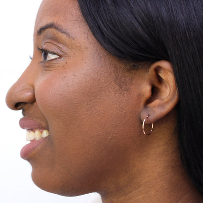 9 Karat Roségold 18mm Schläfer Creolen Ohrringe