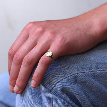 9 Karat Gold, gravierbar, runder Siegelring für Damen, Größe L–Q