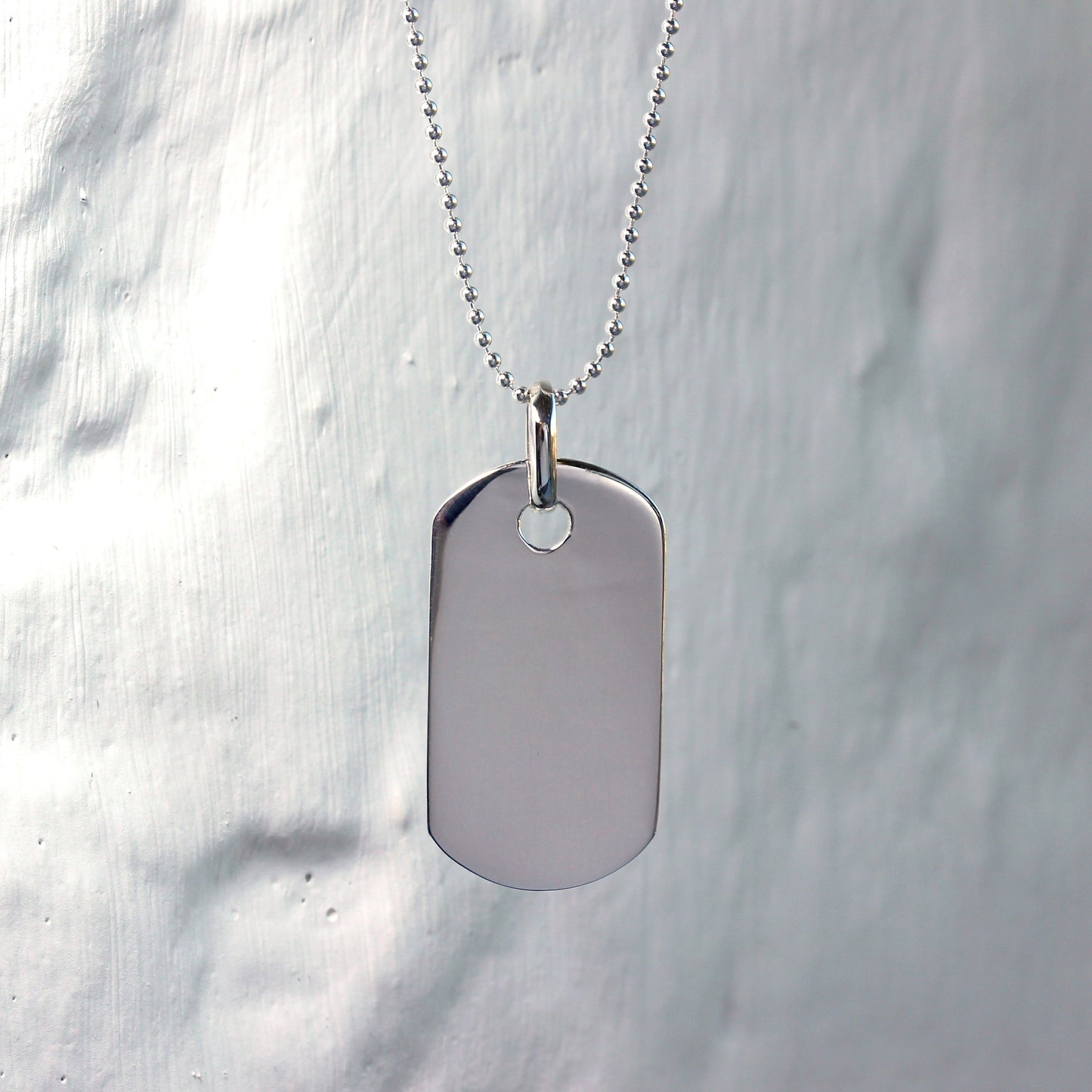 Halskette mit schlichtem, gravierbarem Dog-Tag-Anhänger aus Sterlingsilber