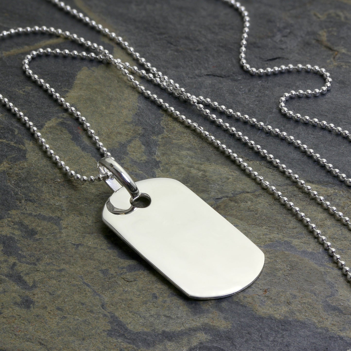 Halskette mit schlichtem, gravierbarem Dog-Tag-Anhänger aus Sterlingsilber
