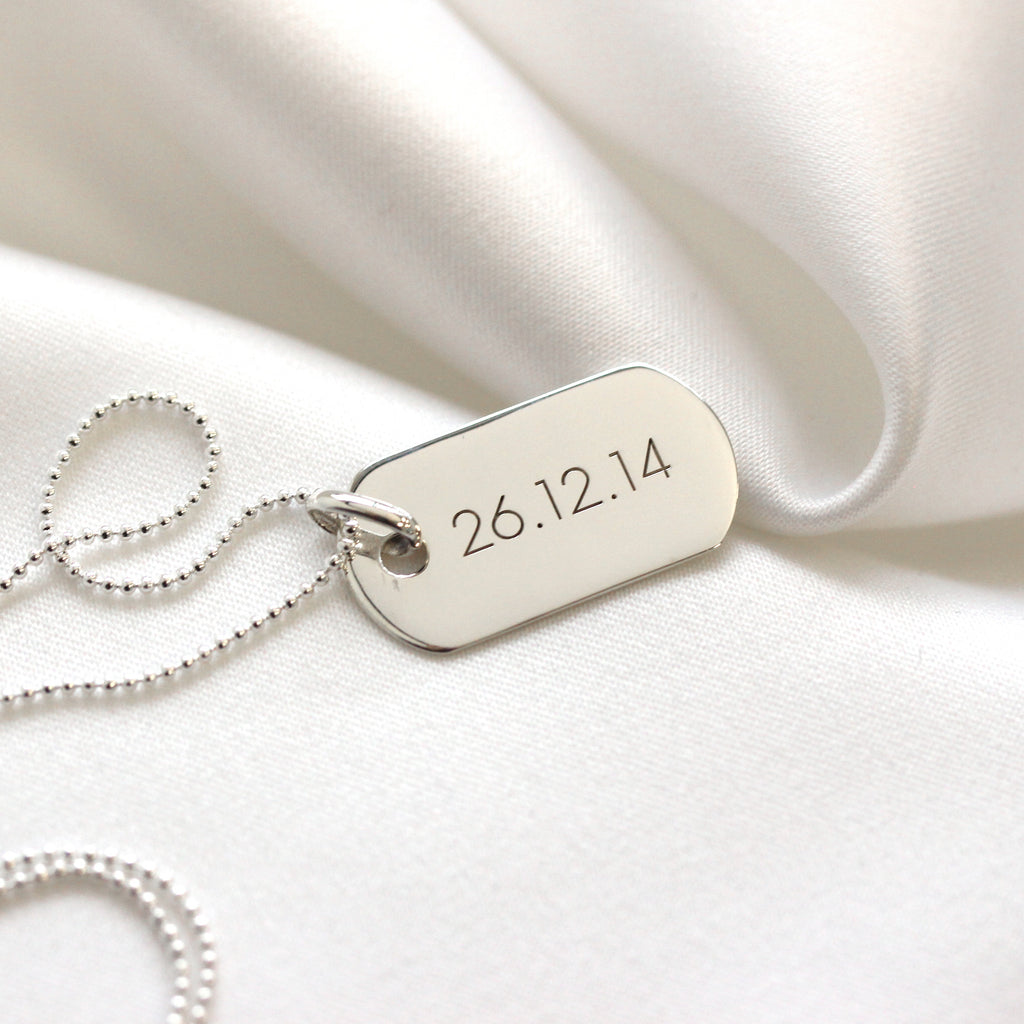 Halskette mit schlichtem, gravierbarem Dog-Tag-Anhänger aus Sterlingsilber