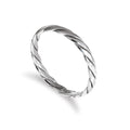 Sterlingsilber 2 mm Stapelring mit gedrehtem Muster Größe I-U