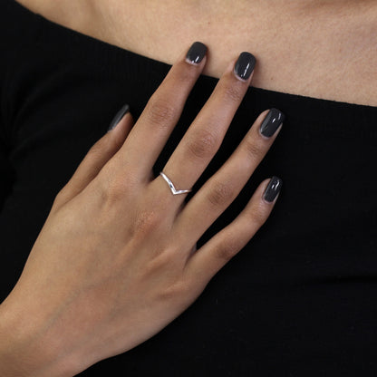 Sterling Silber 2 mm einfacher Wishbone Stapelring Größe I-U