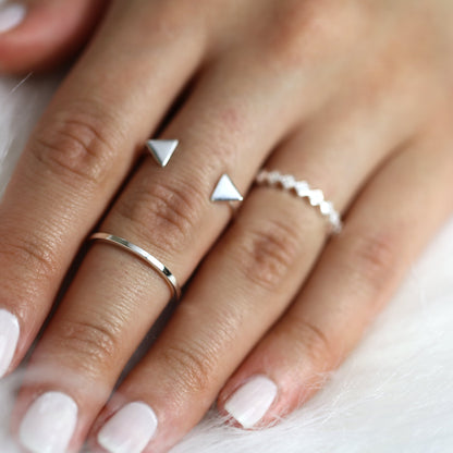 Sterling Silber dreieckige CZ quadratische geometrische Stapelringe im Set