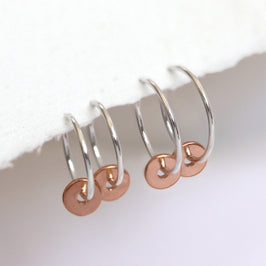 Roségold-beschichtete Sterlingsilber polierte 1 mm Perle 12–22 mm Sleeper Creolen